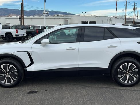 New 2026 Chevrolet Blazer EV LT AWD/4WD image 8