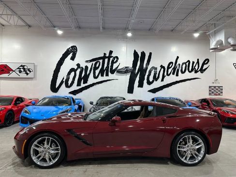 Used 2018 Chevrolet Corvette Stingray Coupe w/ 2LT Preferred Equipment Group image 2