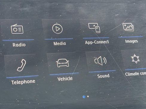 Used 2020 Volkswagen Tiguan SE w/ Panoramic Sunroof Package FWD image 21