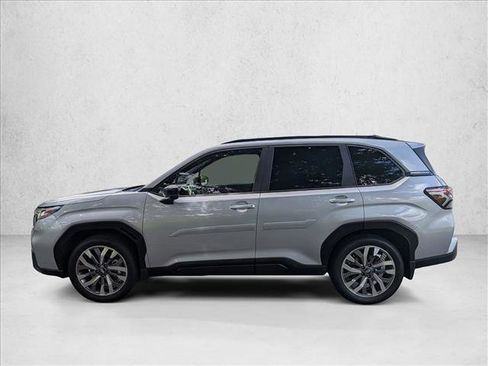Certified 2025 Subaru Forester Touring AWD/4WD image 9