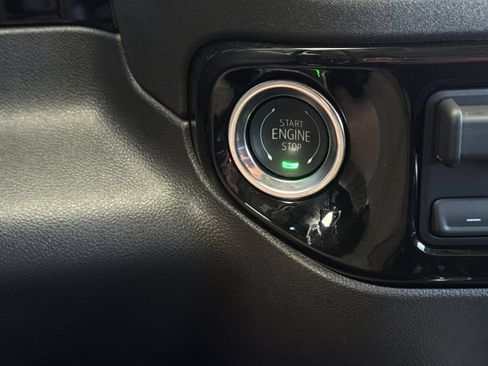 Used 2025 GMC Sierra 1500 Elevation w/ Elevation Premium Package AWD/4WD image 32