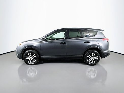 Used 2018 Toyota RAV4 LE image 2