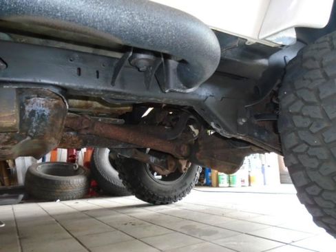 Used 2005 Jeep Wrangler Unlimited AWD/4WD image 18