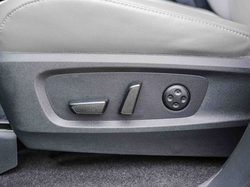 Used 2026 INFINITI QX60 Pure w/ Cargo Package FWD image 23