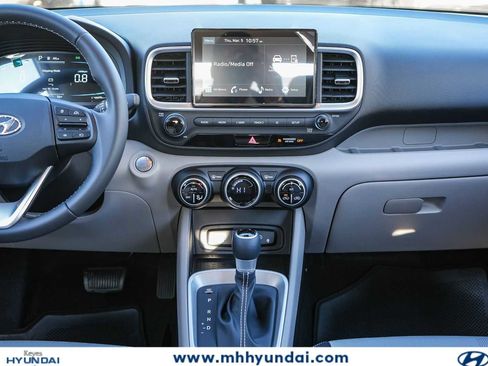 New 2026 Hyundai Venue SEL FWD image 16