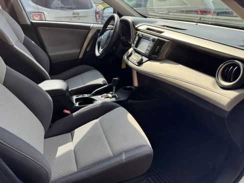 Used 2015 Toyota RAV4 XLE FWD image 24