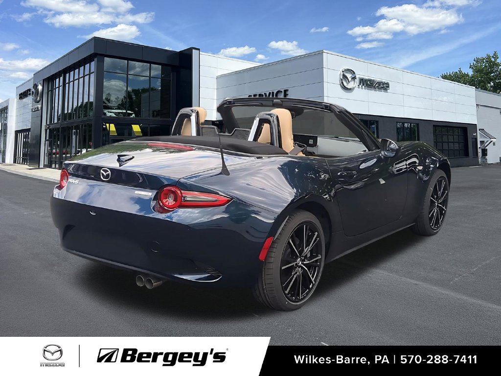 New 2026 MAZDA MX-5 Miata Grand Touring w/ Weather Package RWD image 15