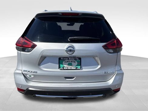 Used 2019 Nissan Rogue SL AWD/4WD image 4