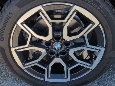 Used 2025 BMW X1 xDrive28i w/ Technology Package image 13