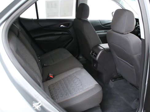 Used 2024 Chevrolet Equinox LT w/ LPO, Floor Liner Package FWD image 29