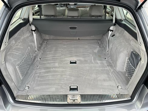 Used 2014 Mercedes-Benz E 350 4MATIC Wagon image 31