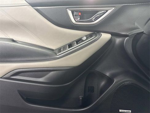 Used 2023 Subaru Forester Limited image 21