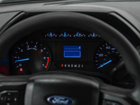 Used 2018 Ford F250 XL w/ Power Equipment Group image 17