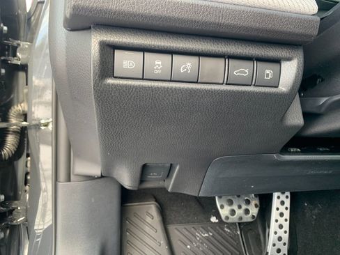 New 2026 Toyota Camry SE image 30