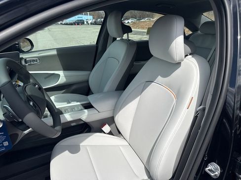 New 2025 Hyundai Ioniq 6 SEL image 38