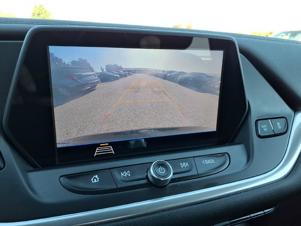 Used 2020 Chevrolet Blazer LT FWD image 15
