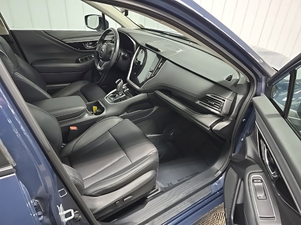 Used 2025 Subaru Legacy Limited AWD/4WD image 17