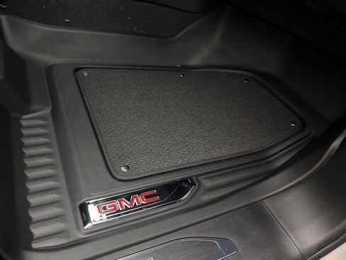 New 2026 GMC Sierra 2500 AT4 w/ AT4 Premium Plus Package image 68