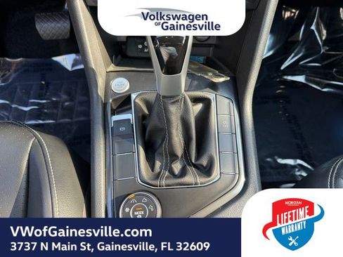 Certified 2024 Volkswagen Tiguan SE AWD/4WD image 26