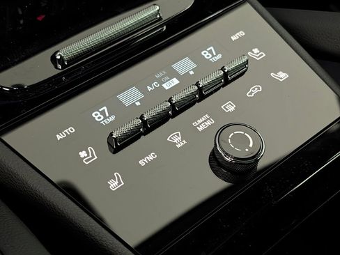 New 2026 Porsche Cayenne image 30