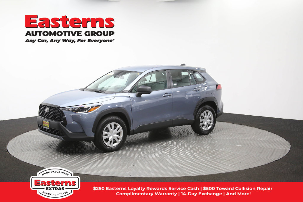 Used 2025 Toyota Corolla Cross L FWD image 56