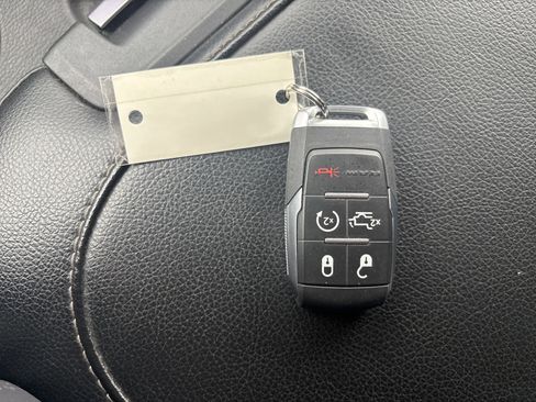 Used 2024 RAM 2500 Laramie w/ Safety Group image 28