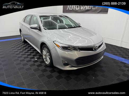Used 2014 Toyota Avalon XLE image 1