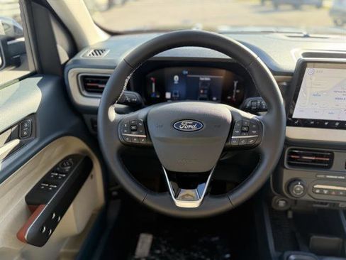 New 2025 Ford Maverick Lariat image 13