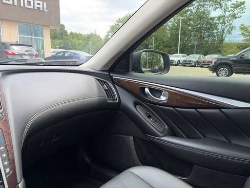 Used 2018 INFINITI Q50 Luxe AWD/4WD image 11