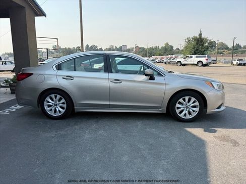 Used 2015 Subaru Legacy 2.5i Premium AWD/4WD image 8