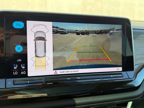 Certified 2025 Volkswagen Atlas SEL image 10