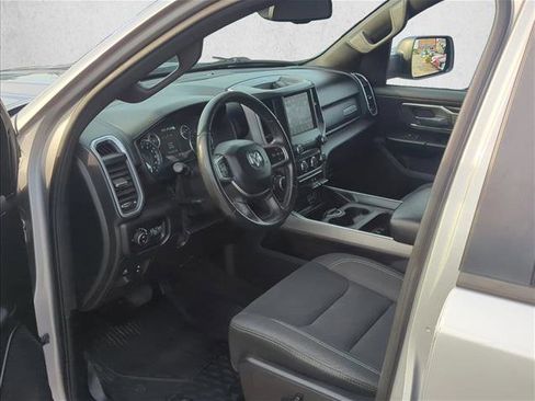 Used 2019 RAM 1500 Big Horn AWD/4WD image 11