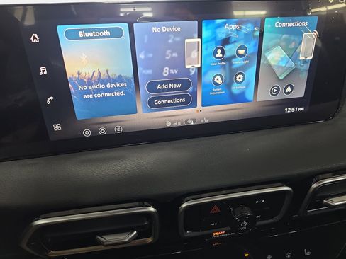 New 2026 Nissan Sentra SV w/ SV Convenience Package FWD image 20
