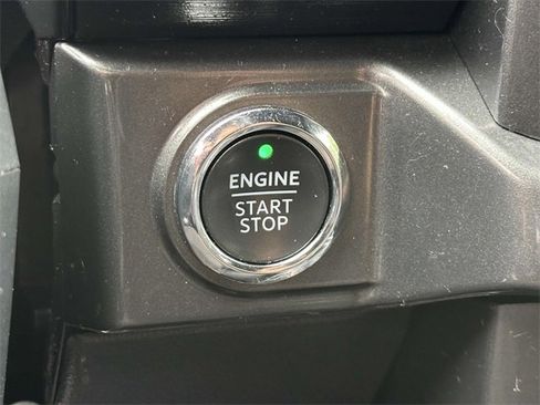 Used 2022 Ford F150 XLT w/ Equipment Group 302A High image 17