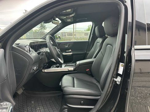 Used 2024 Mercedes-Benz GLB 250 GLB 250 image 22