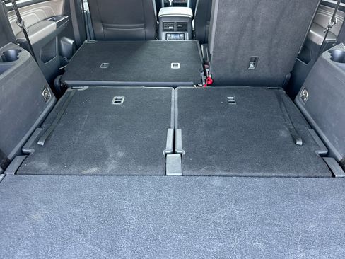 Used 2021 Volkswagen Atlas SE image 16