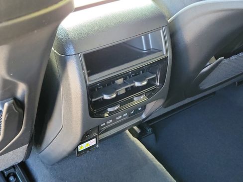 New 2026 Jeep Grand Cherokee Limited Reserve AWD/4WD image 13