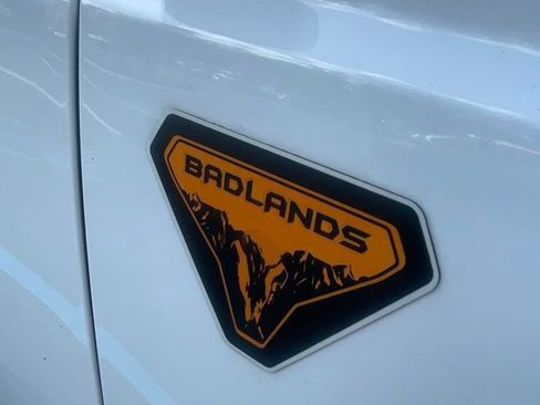 Used 2024 Ford Bronco Badlands AWD/4WD image 11