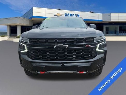 Used 2023 Chevrolet Suburban Z71 w/ Luxury Package image 9
