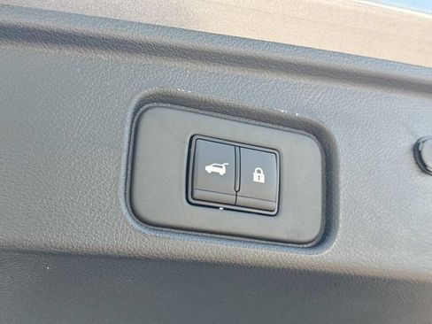 New 2026 Nissan Pathfinder Rock Creek AWD/4WD image 14