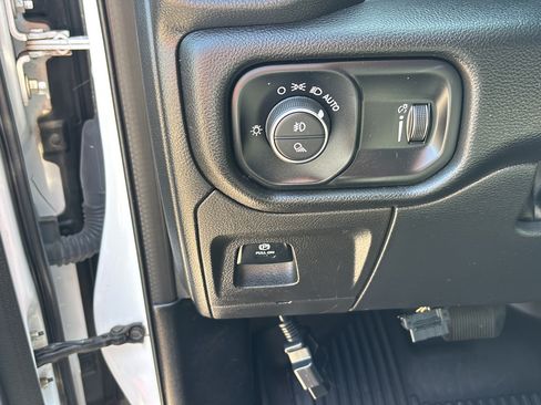 Certified 2023 RAM 1500 Big Horn AWD/4WD image 20