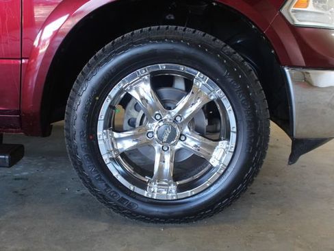 Used 2017 RAM 1500 Laramie AWD/4WD image 25