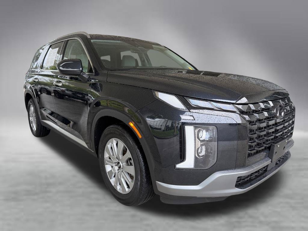 Used 2024 Hyundai Palisade SEL FWD image 2