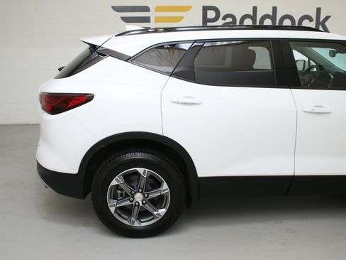 Used 2024 Chevrolet Blazer LT w/ Convenience Package AWD/4WD image 8