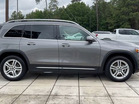 Used 2022 Mercedes-Benz GLB 250 image 14
