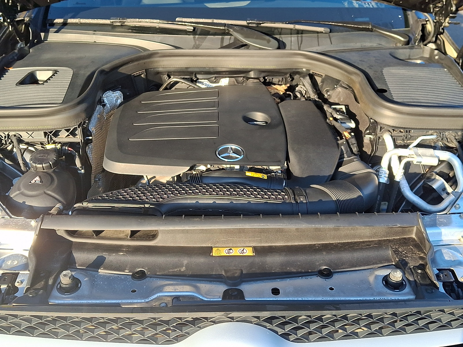Certified 2022 Mercedes-Benz GLC 300 4MATIC image 29