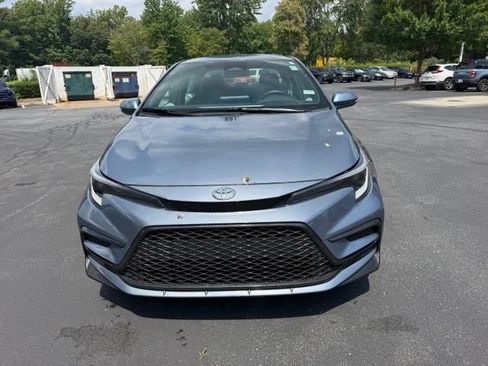Used 2026 Toyota Corolla SE FWD image 2