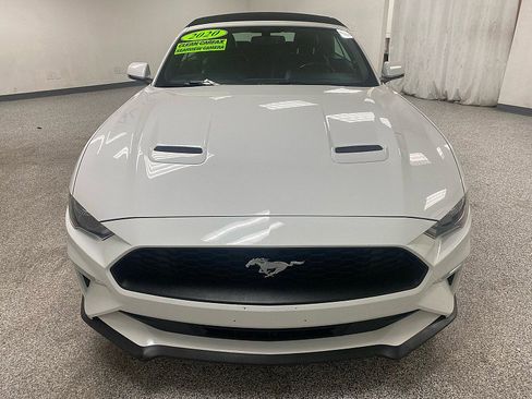 Used 2020 Ford Mustang Premium image 2