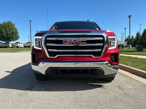 Used 2022 GMC Sierra 1500 SLE w/ Driver Alert Package II AWD/4WD image 8