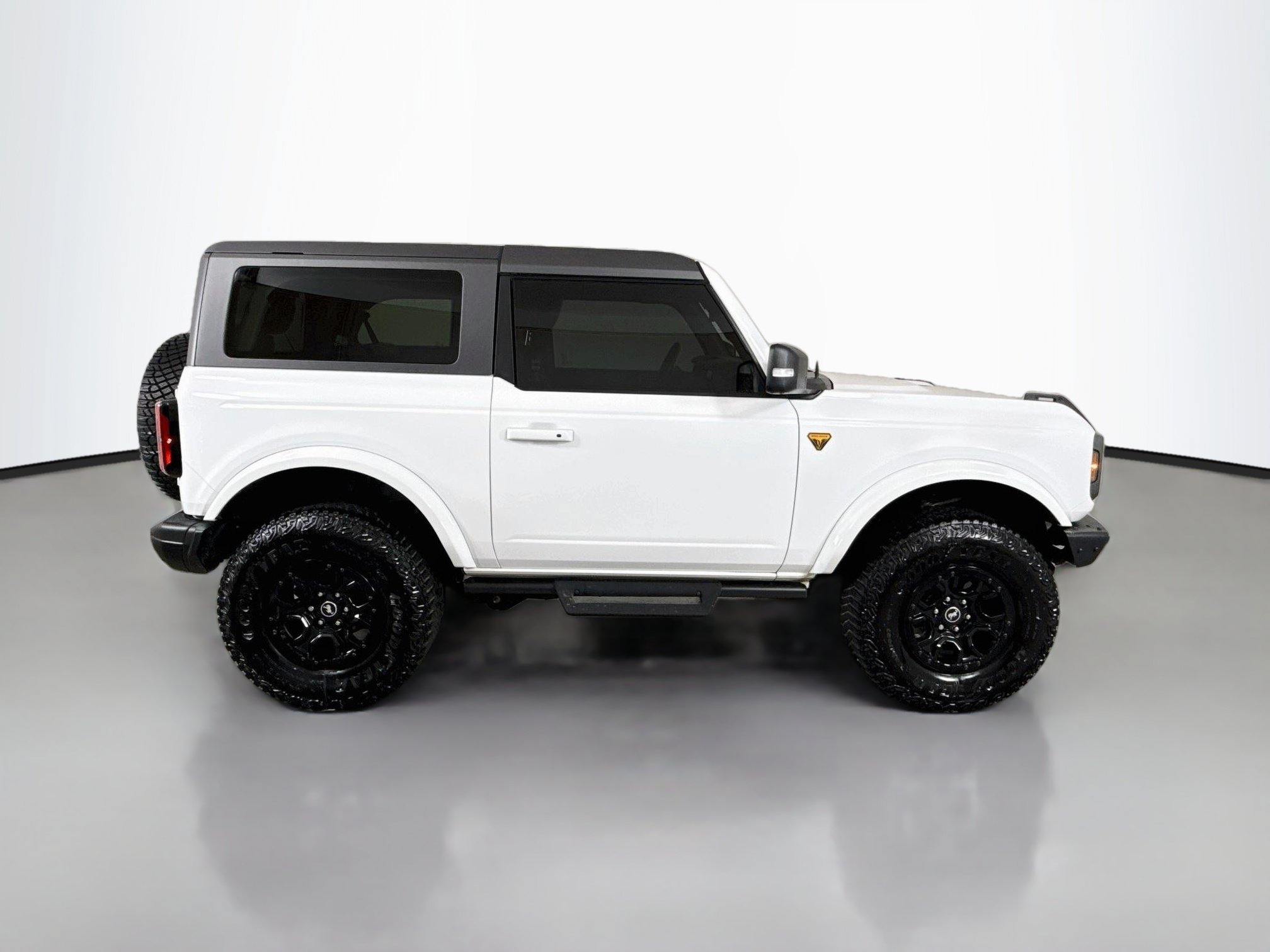 Used 2023 Ford Bronco Badlands AWD/4WD image 8